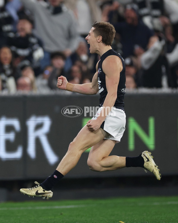 AFL 2024 Round 21 - Collingwood v Carlton - A-52495824