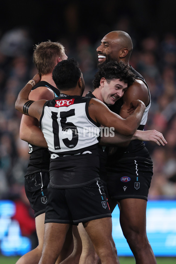 AFL 2024 Round 21 - Port Adelaide v Sydney - A-52495875