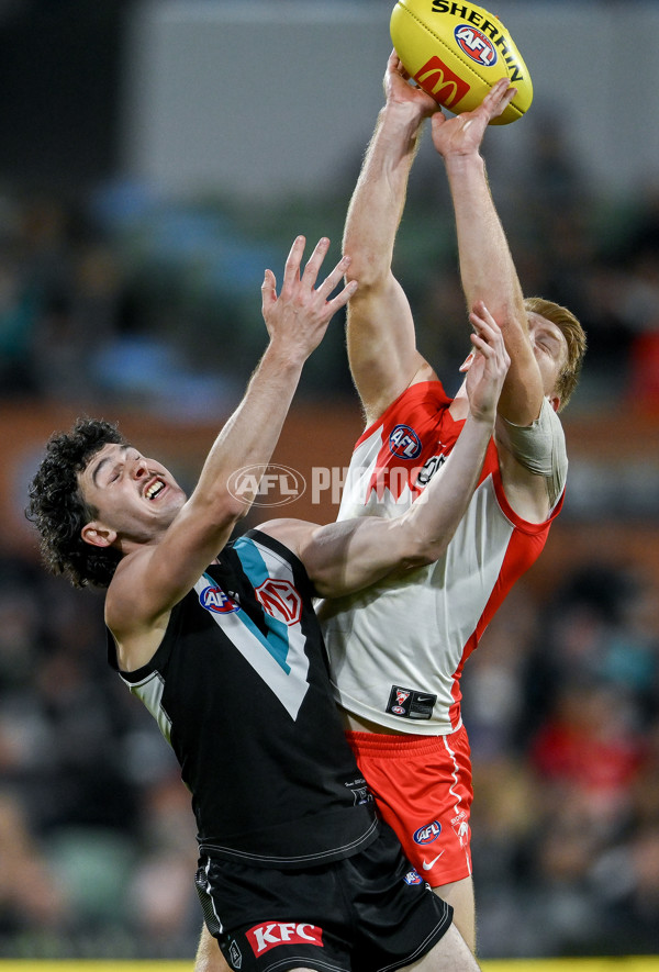 AFL 2024 Round 21 - Port Adelaide v Sydney - A-52495915