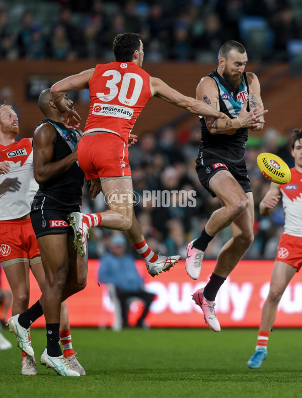 AFL 2024 Round 21 - Port Adelaide v Sydney - A-52501117