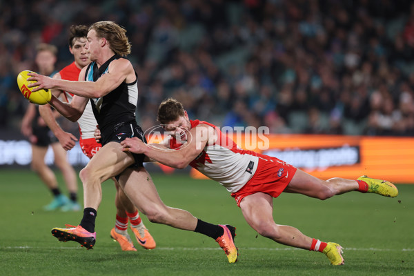 AFL 2024 Round 21 - Port Adelaide v Sydney - A-52501146