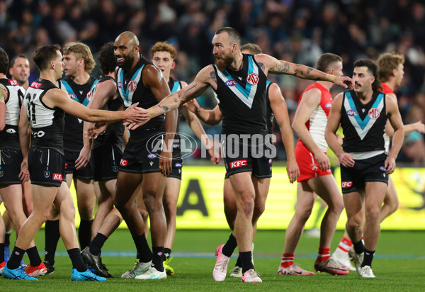 AFL 2024 Round 21 - Port Adelaide v Sydney - A-52501147