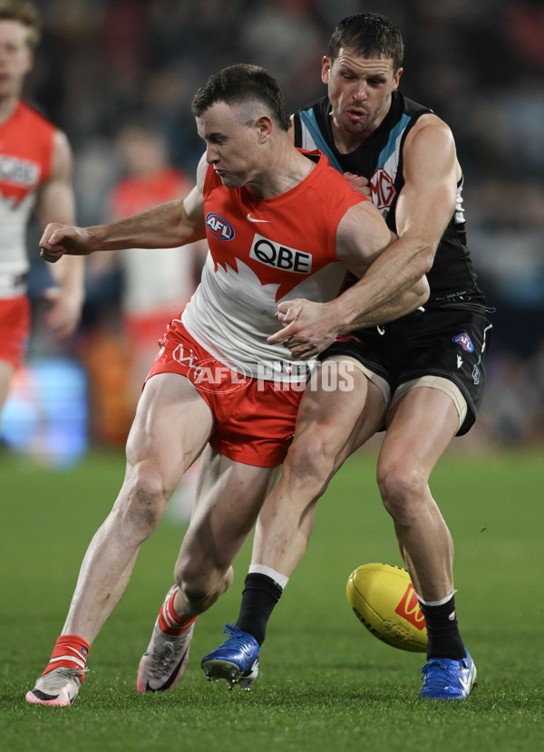 AFL 2024 Round 21 - Port Adelaide v Sydney - A-52501161
