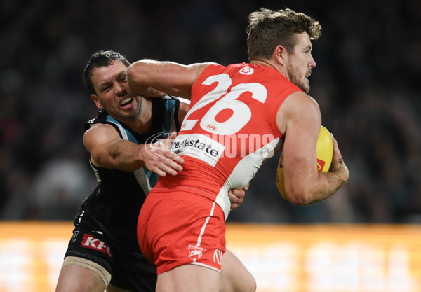 AFL 2024 Round 21 - Port Adelaide v Sydney - A-52501183