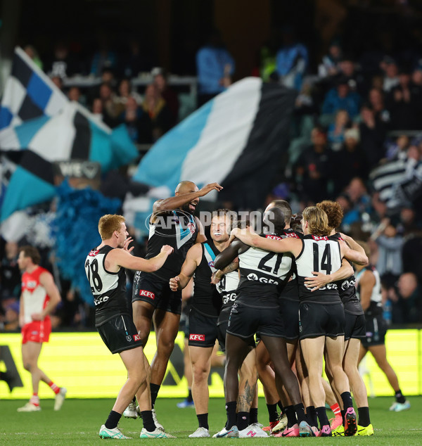 AFL 2024 Round 21 - Port Adelaide v Sydney - A-52503669