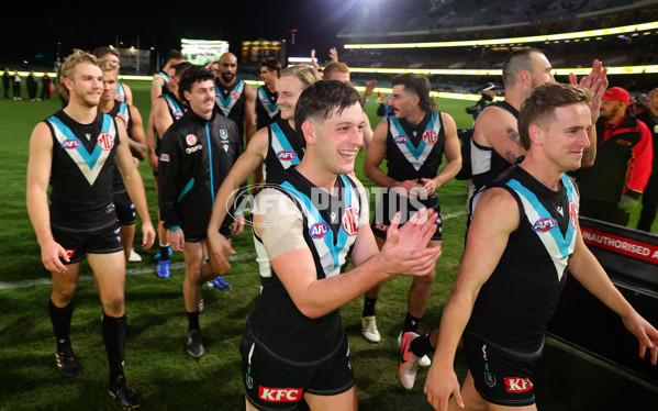 AFL 2024 Round 21 - Port Adelaide v Sydney - A-52506462