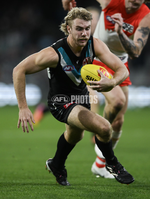 AFL 2024 Round 21 - Port Adelaide v Sydney - A-52506678