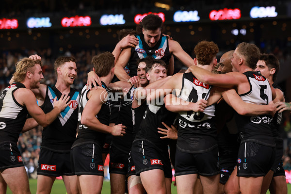 AFL 2024 Round 21 - Port Adelaide v Sydney - A-52506710