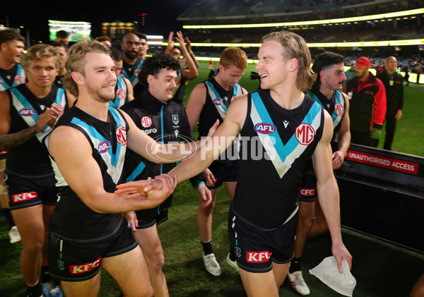 AFL 2024 Round 21 - Port Adelaide v Sydney - A-52506746