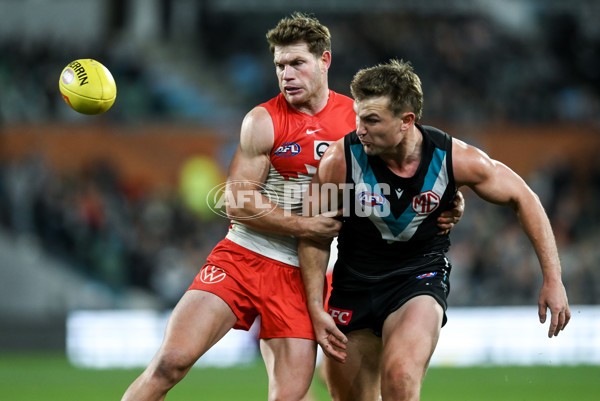 AFL 2024 Round 21 - Port Adelaide v Sydney - A-52514823