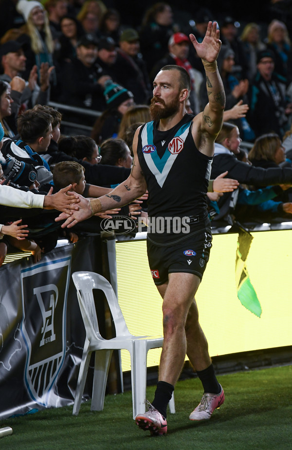 AFL 2024 Round 21 - Port Adelaide v Sydney - A-52516984