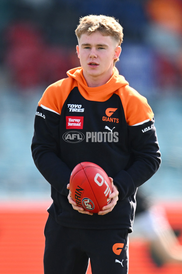 AFL 2024 Round 21 - GWS v Hawthorn - A-52517694