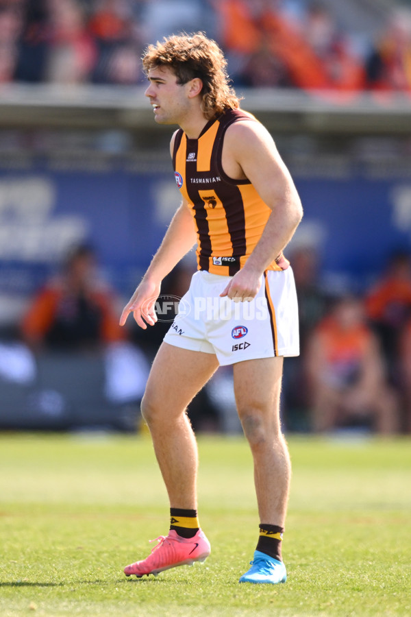 AFL 2024 Round 21 - GWS v Hawthorn - A-52519730