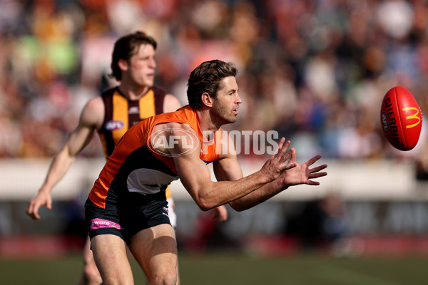 AFL 2024 Round 21 - GWS v Hawthorn - A-52522640