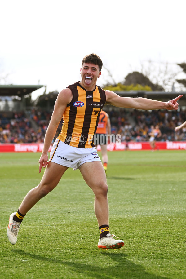 AFL 2024 Round 21 - GWS v Hawthorn - A-52522656