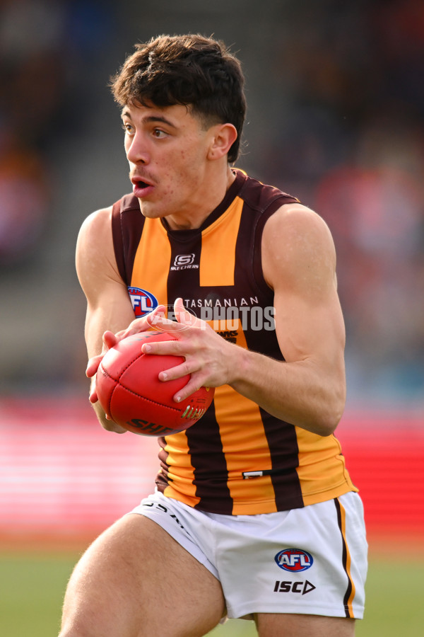 AFL 2024 Round 21 - GWS v Hawthorn - A-52522692
