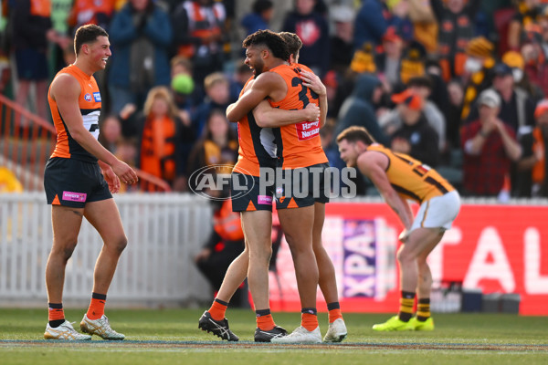AFL 2024 Round 21 - GWS v Hawthorn - A-52528628