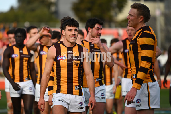 AFL 2024 Round 21 - GWS v Hawthorn - A-52529499