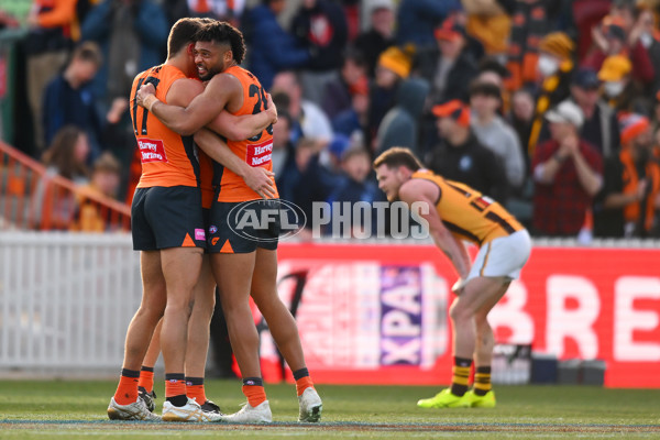 AFL 2024 Round 21 - GWS v Hawthorn - A-52529509