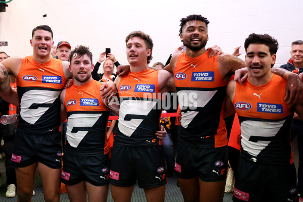 AFL 2024 Round 21 - GWS v Hawthorn - A-52529547