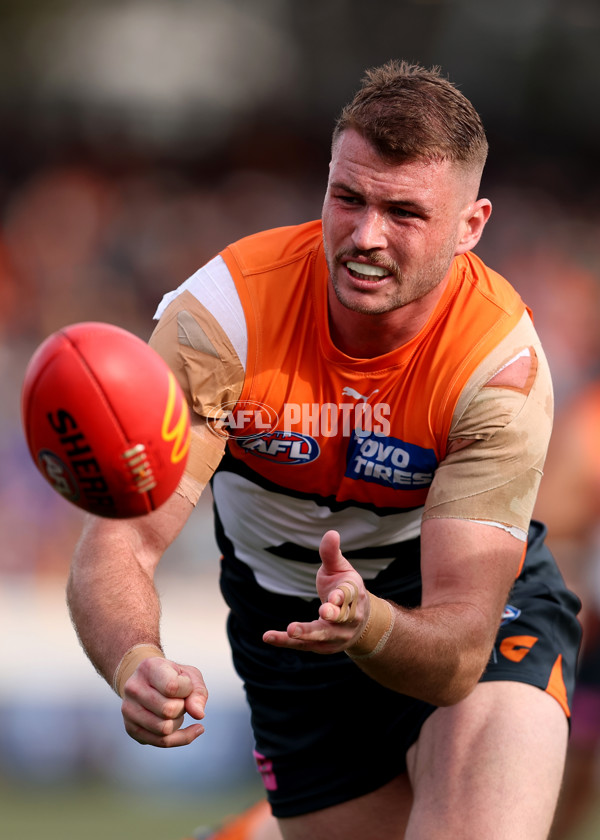 AFL 2024 Round 21 - GWS v Hawthorn - A-52531541
