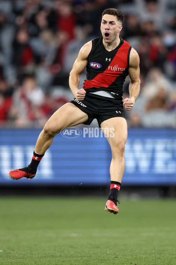 AFL 2024 Round 21 - Essendon v Fremantle - A-52537601