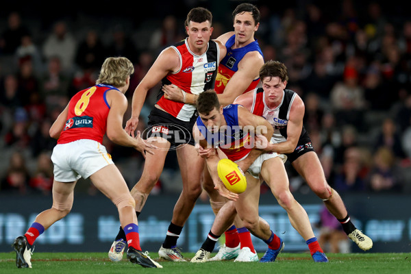 AFL 2024 Round 21 - St Kilda v Brisbane - A-52538407