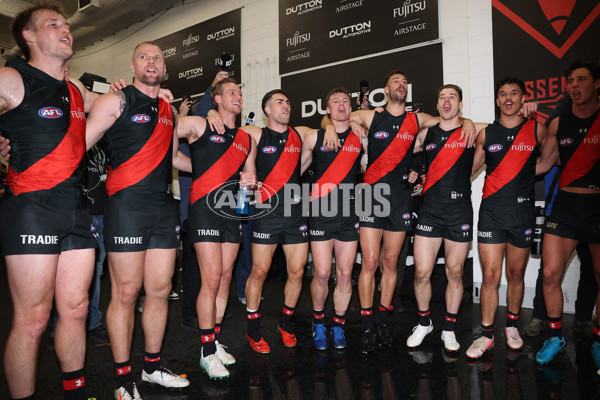 AFL 2024 Round 21 - Essendon v Fremantle - A-52538448