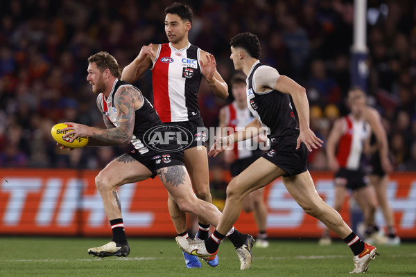 AFL 2024 Round 21 - St Kilda v Brisbane - A-52541153