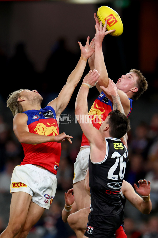 AFL 2024 Round 21 - St Kilda v Brisbane - A-52544043