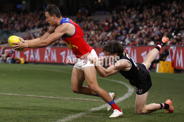 AFL 2024 Round 21 - St Kilda v Brisbane - A-52549252