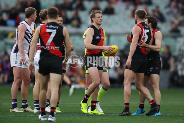 AFL 2024 Round 21 - Essendon v Fremantle - A-52563635