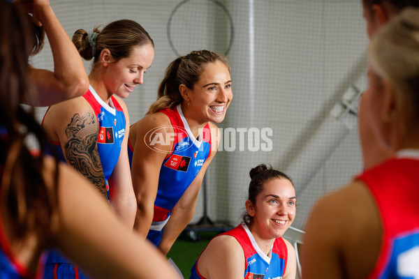 AFLW 2024 Media - Western Bulldogs Team Photo Day - A-52607710