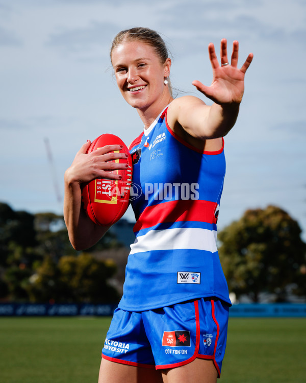 AFLW 2024 Portraits - Western Bulldogs - A-52613381