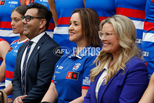 AFLW 2024 Media - Western Bulldogs Team Photo Day - A-52616801