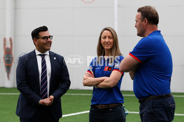 AFLW 2024 Media - Western Bulldogs Team Photo Day - A-52616812