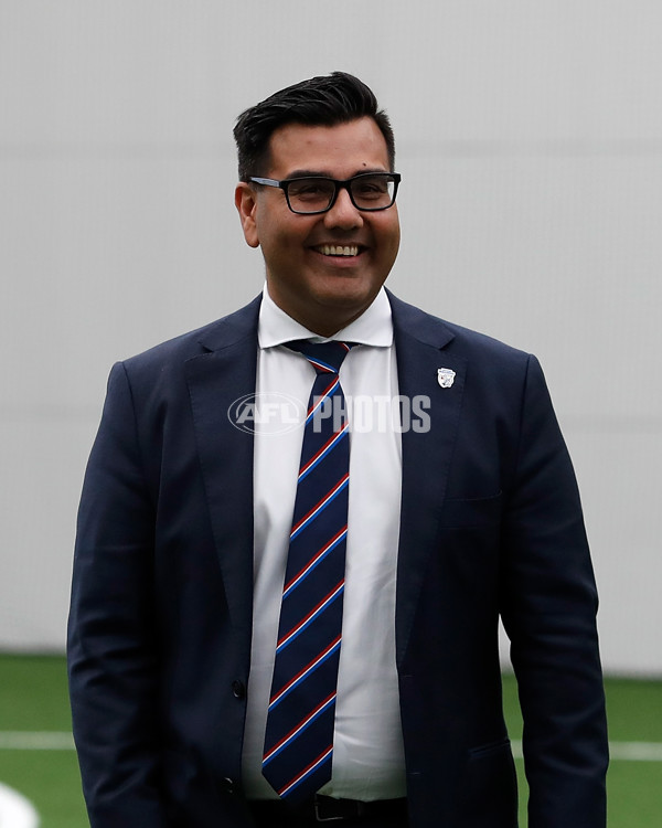 AFLW 2024 Media - Western Bulldogs Team Photo Day - A-52616814