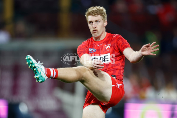 AFL 2024 Round 22 - Sydney v Collingwood - A-52622777