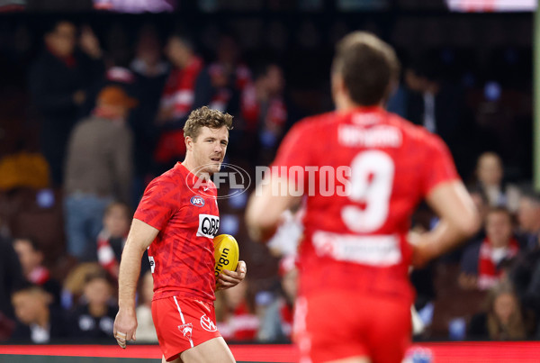 AFL 2024 Round 22 - Sydney v Collingwood - A-52622809