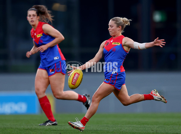 AFLW 2024 Match Simulation - Carlton v Melbourne - A-52623656