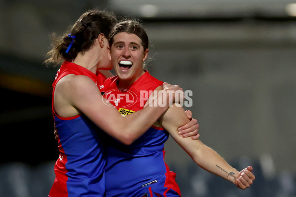 AFLW 2024 Match Simulation - Carlton v Melbourne - A-52623666