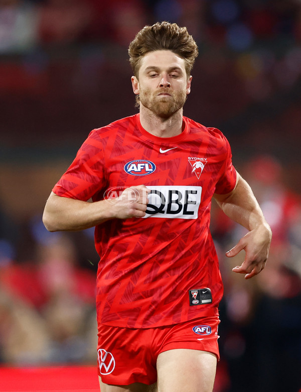 AFL 2024 Round 22 - Sydney v Collingwood - A-52623713