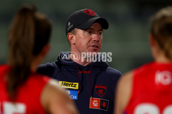 AFLW 2024 Match Simulation - Carlton v Melbourne - A-52623722