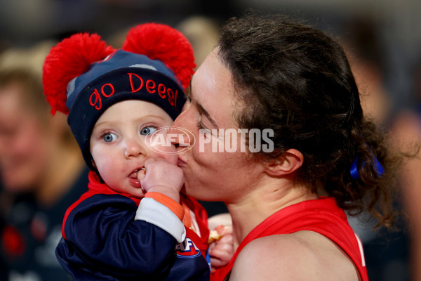 AFLW 2024 Match Simulation - Carlton v Melbourne - A-52625969