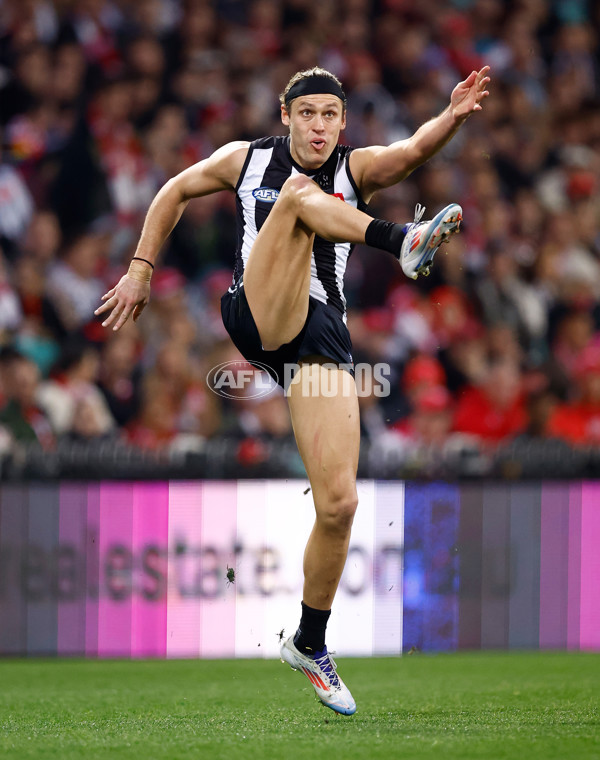 AFL 2024 Round 22 - Sydney v Collingwood - A-52626020