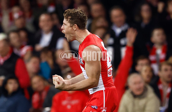 AFL 2024 Round 22 - Sydney v Collingwood - A-52626041