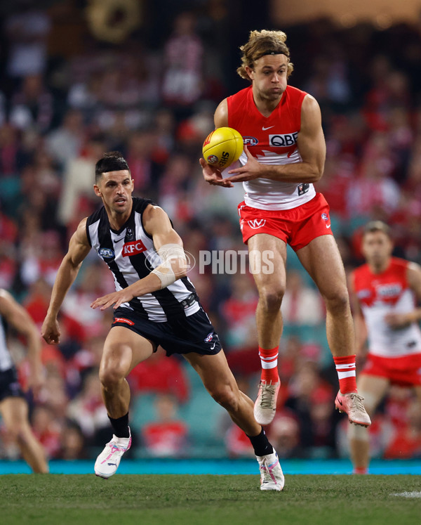 AFL 2024 Round 22 - Sydney v Collingwood - A-52626455