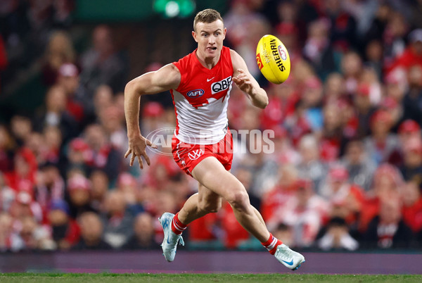 AFL 2024 Round 22 - Sydney v Collingwood - A-52628383