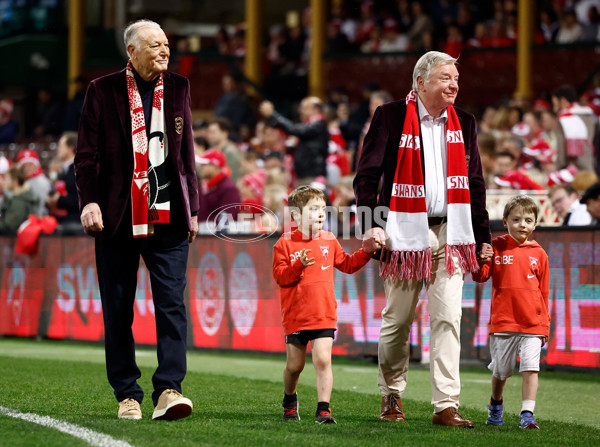 AFL 2024 Round 22 - Sydney v Collingwood - A-52628468