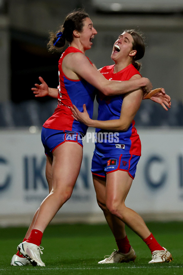 AFLW 2024 Match Simulation - Carlton v Melbourne - A-52631019